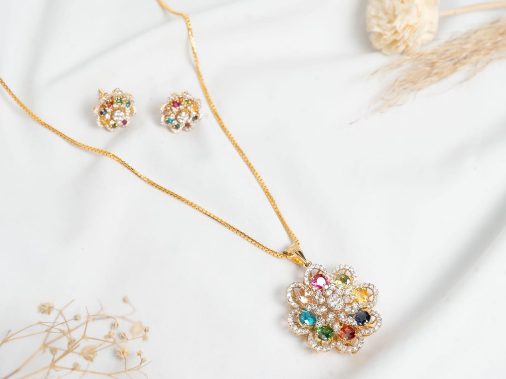 Navaratna Nine Sacred Gemstones Floral Suite