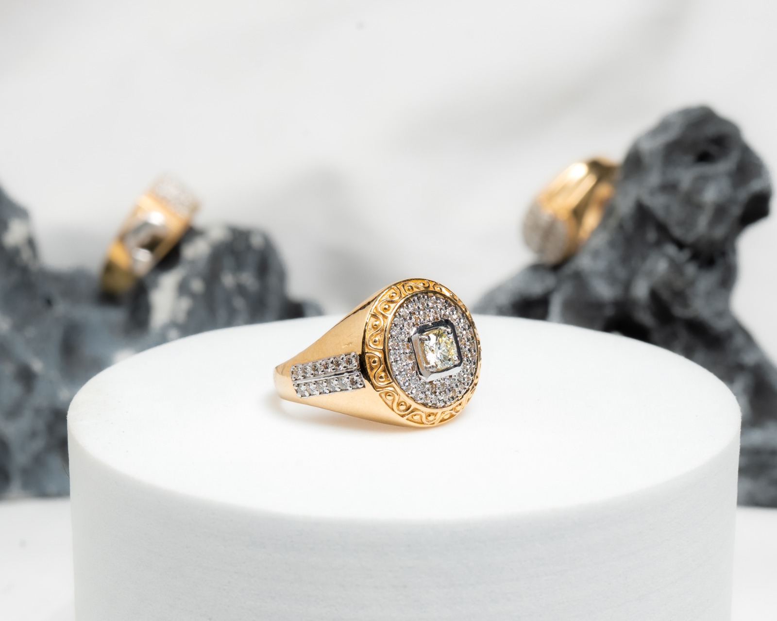 The Royal Filigree Medallion Diamond Ring
